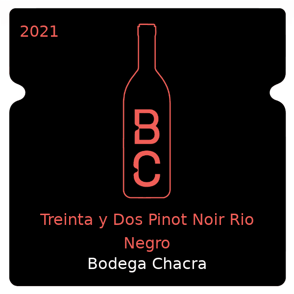 Chacra Treinta y Dos Pinot Noir Rio Negro 2021